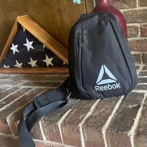 Reebok Unisex Crossbody Bag